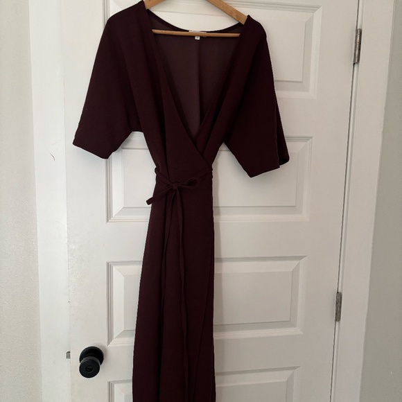 Vetta reversable wrap midi dress- red wine - Picture 3 of 8